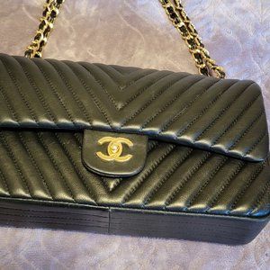 Chanel medium chevron bag